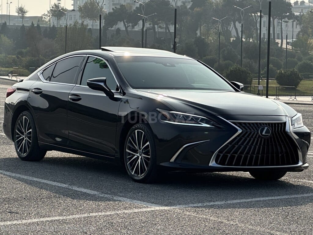 Lexus  ES 300h 2023 şəkil 2