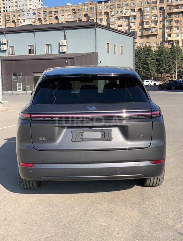 Li Auto  L7 2025 şəkil 4
